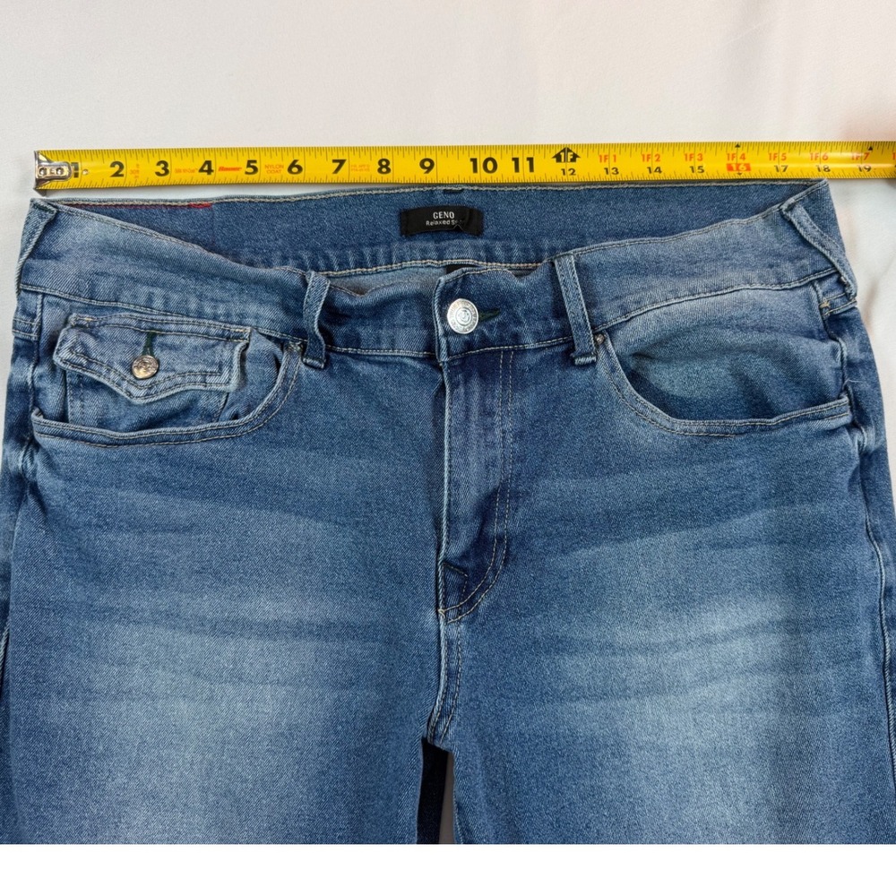 True Religion Geno Relaxed Slim Blue Jeans Mens 36 Medium Wash Stretch Denim - Picture 3 of 9